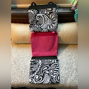 Thirty-One cascading large pockets